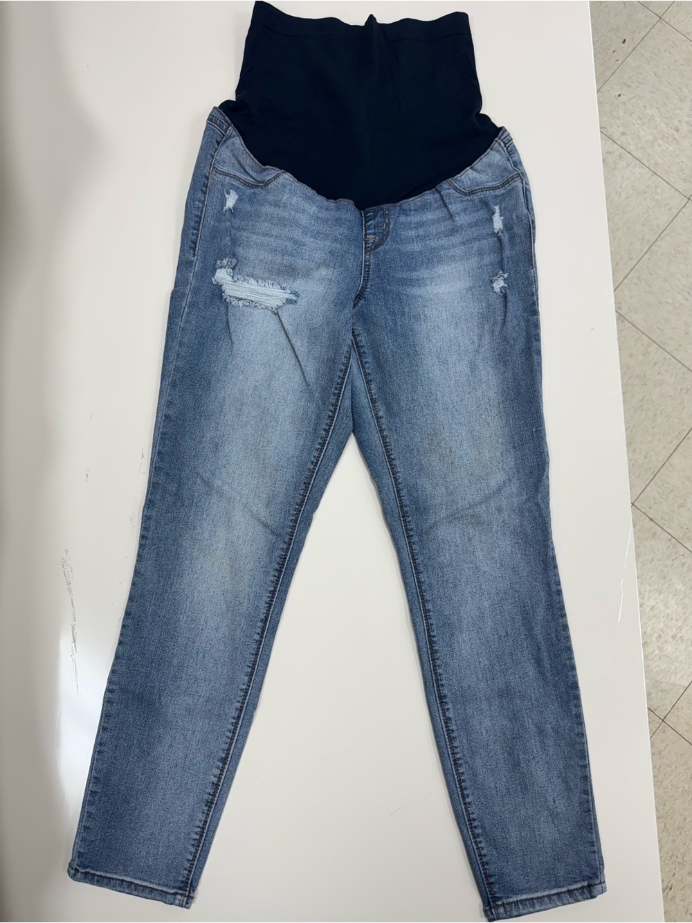1822 Denim Maternity Light Blue Distressed Skinny Jeans with Black Overband S=29